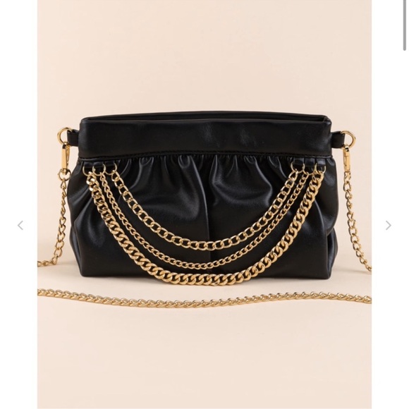 NEW FRANCESCA'S CANDICE TRIPLE CHAIN DUMPLING CLUTCH - Picture 3 of 7